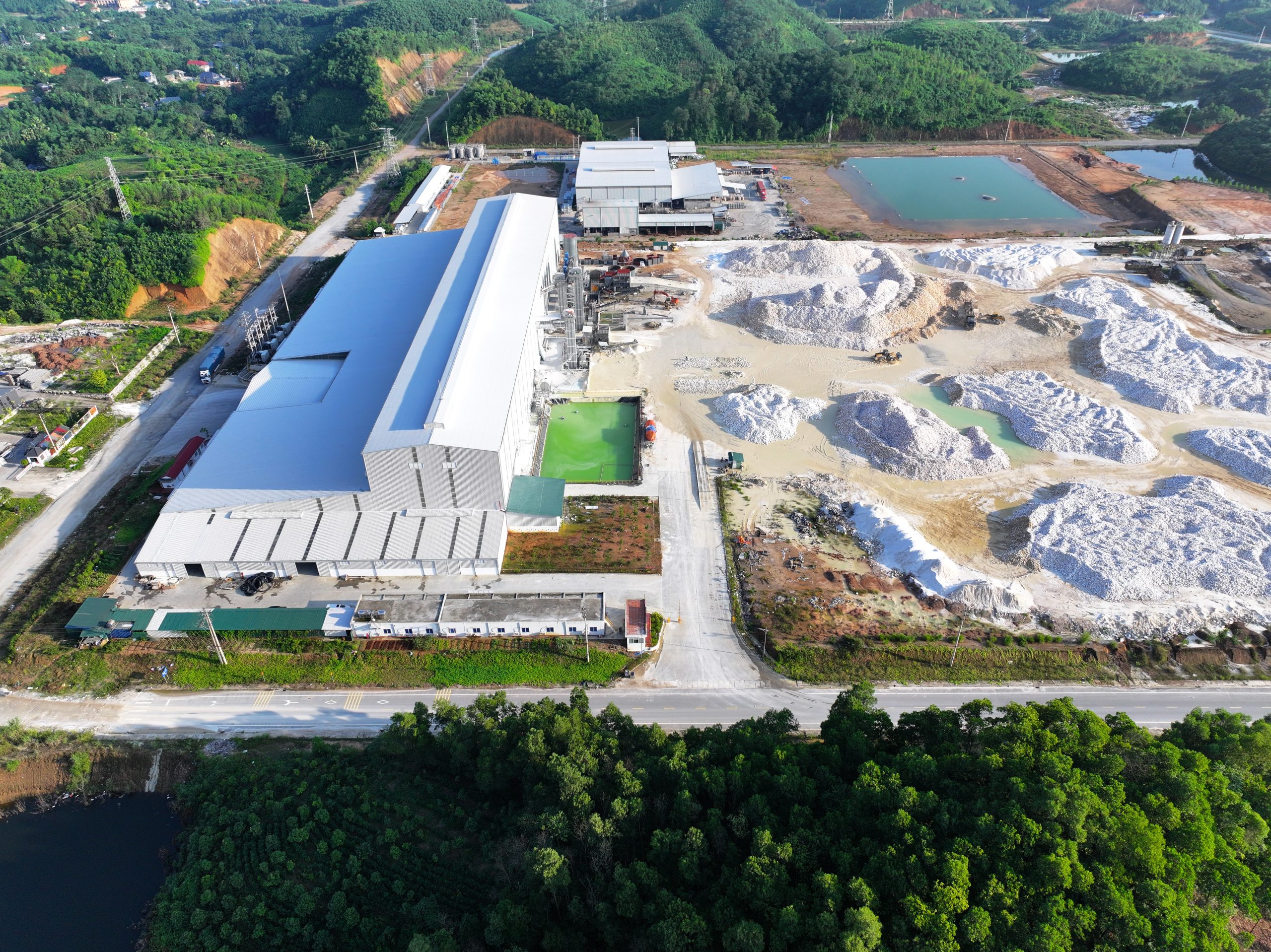 nha-may-polyfill-yen-bai